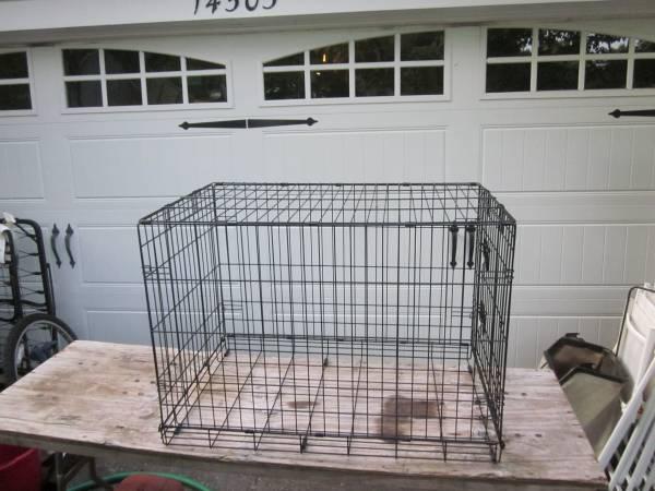 Dog Crate- Large For Dogs From 41- 70 LBS. NEW, NEVER USED!