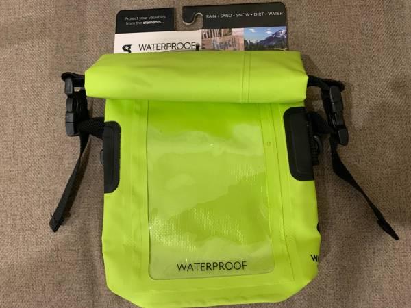 geckobrands Waterproof Phone Tote Dry Bag New