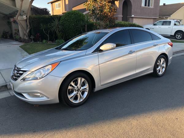 By Owner! 2012 Hyundai Sonata LTD loaded like new condition 41k miles!