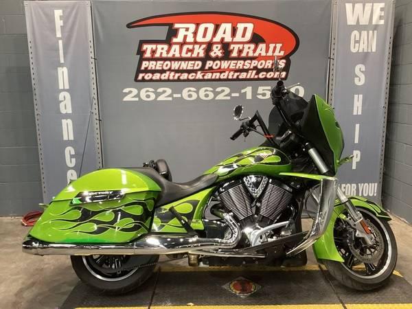 2013 Victory Motorcycles Cross Country Anti-Freeze Green with Black Flame