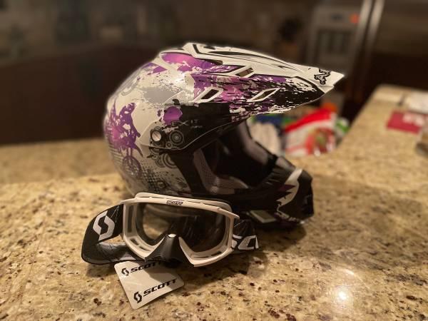 Helmet for ATV, 4 Wheeler or Motorcycle - AFX FX-17Y