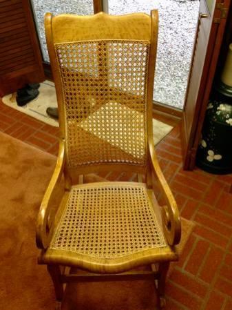 Rocking Chair (Lincoln Rocker)-Birds Eye Maple Wood