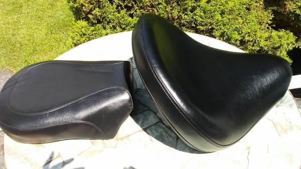 REDUCED- Genuine Mustang Motorcycle Seat-Vintage Classic Wide Touring