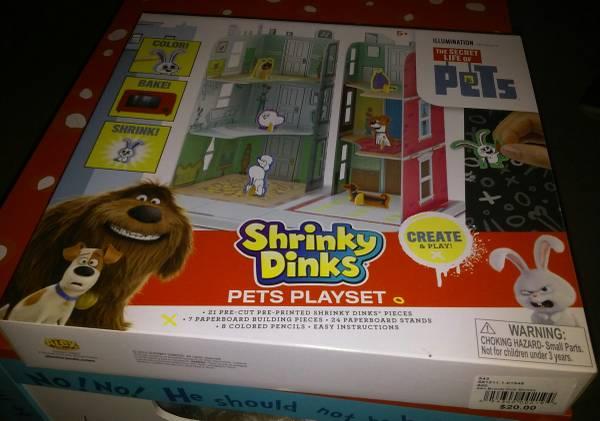 New in box Secret Life of Pets Shrinky Dinks playset