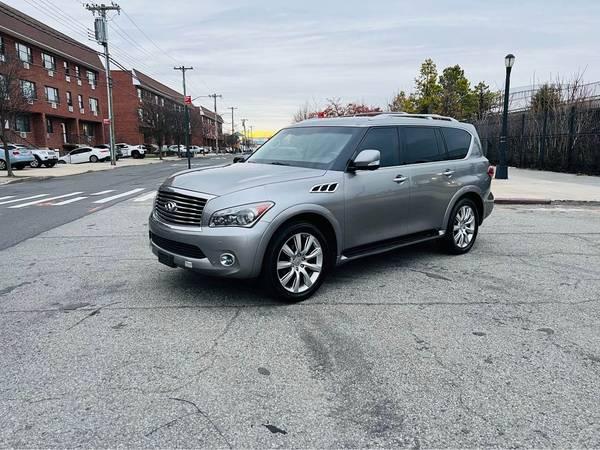 2012 INIFINITI QX56 4WD (BY OWNER)