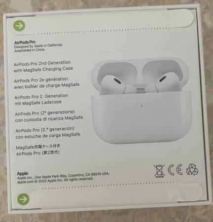 Apple AirPods Pro (2nd Generation) Wireless Earbuds - Latest
