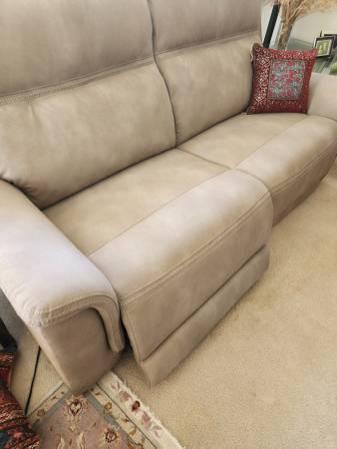 Queen size 2 seats power recliner with power head