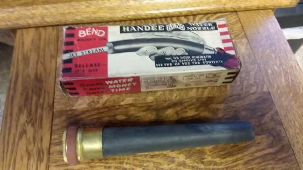 Handee Bend Water Nozzle for Service Stations Vintage
