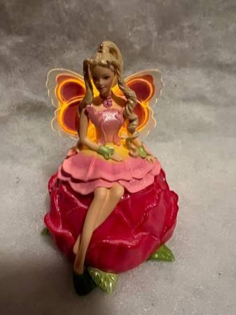Hallmark Barbie Fairytopia ornament with light up wings