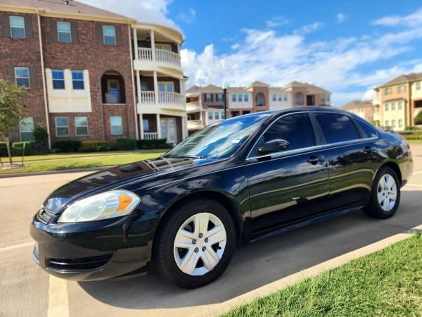 2011 CHEVROLET IMPALA LS 1-Owner , Clean Title,Carfax,No accidents