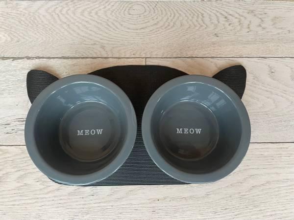 Set of water & food grey bowls with black cat placemat holder for cats