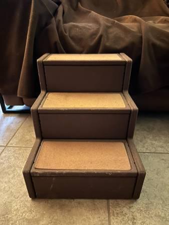 Pet Gear Pet Step III Pet Stairs for Small Dogs and Cats up to 50lbs