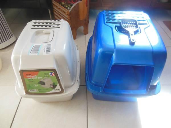 2 New Large Cat litter boxes, hooded