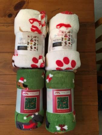 Fleece Throw/Blanket For Your Pet -Christmas Gift