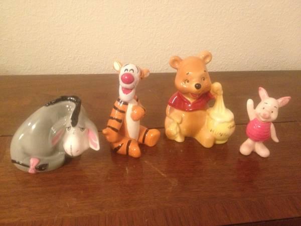 Disney Winnie the Pooh& friends Figurines