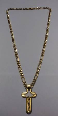 18 Karat Chain and Pendant Authentic Solid Colombian Gold