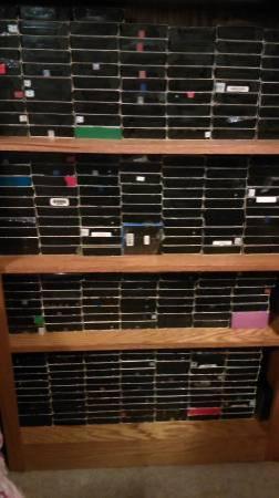 580 VHS Tapes:  Hitachi CED Player with 25 CED Movies