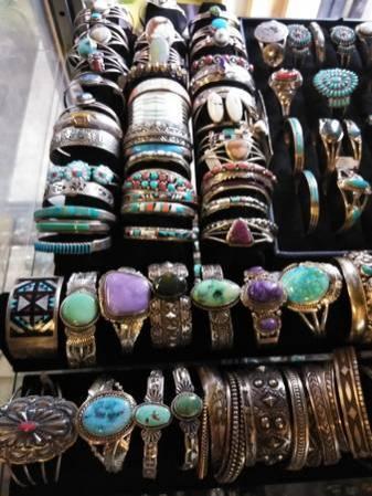 NATIVE AMERICAN INDIAN JEWELRY, & SOUTHEST BLANKETS, RUGS, PILLOWS