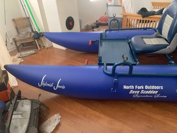 Inflatable Pantoon Boat Fishing Lake Ocean Water Ski
