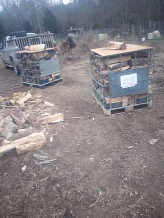 Seasoned red and white oak firewood for sale
