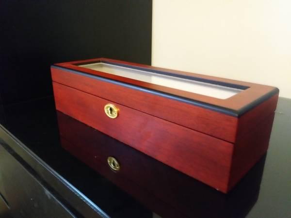 Watch Box - Excellent Condition, Holds 6 Watches