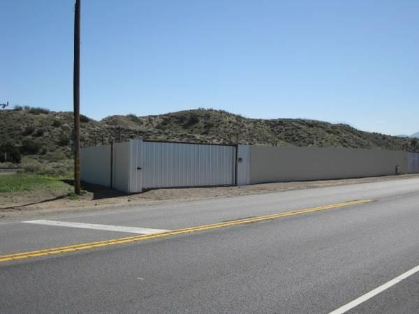 Storage Yards-Trucks, Vehicles, Equipment
