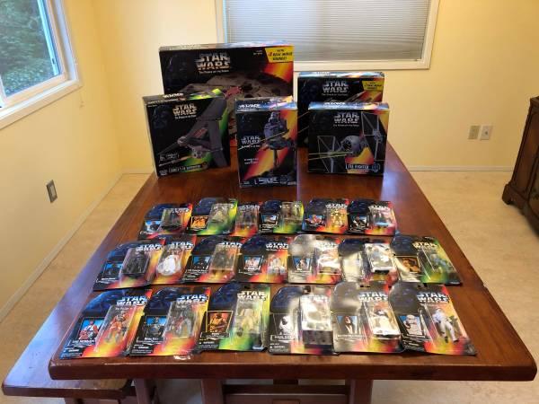 Lot Of Vintage Star Wars Action Figures & Vehicles New In Sealed Boxes