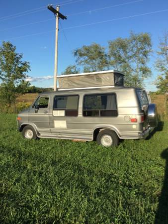 1989 Chevy G20 Camper/Van