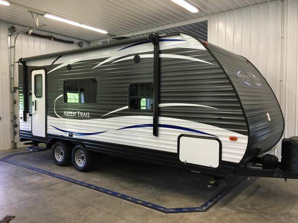 2017 Aspen trail 1900rb travel trailer