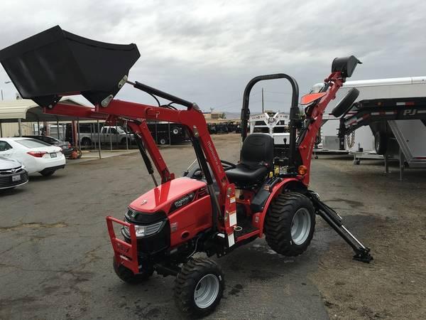 24 Horsepower Mahindra Tractor, Max 24 Tractor, Loader and Backhoe