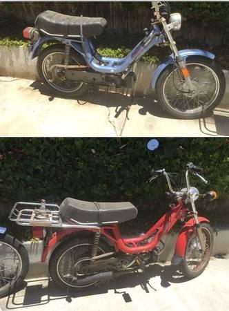 (2) 1978 Vespa Grande mopeds not running