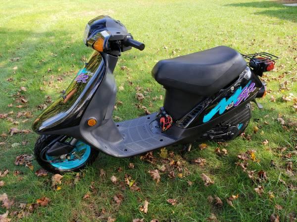 2 Honda Elite Sr Mopeds Moped