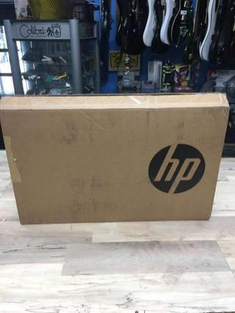 HP Notebook 8 GB RAM / 1TB HDD Dual-Core Laptop Computer 17-ak025cy