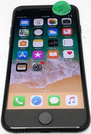 Great Condition iPhone 7 128GB Black AT&T $290