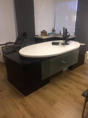 Modern custom office desk with drawers