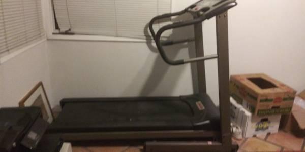 Treadmill without key