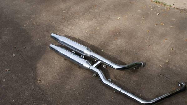 stock OEM harley davidson exhaust pipes