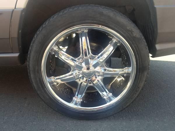 Set 20x8.5 5x5 and 5x135 muti lug pattern wheels with 255/45/20 tires