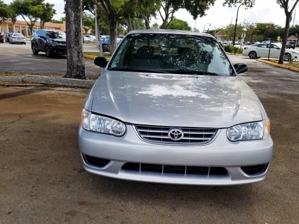 2001 Toyota Corolla / Clean title / 60k miles / Very Clean / Carfax!!