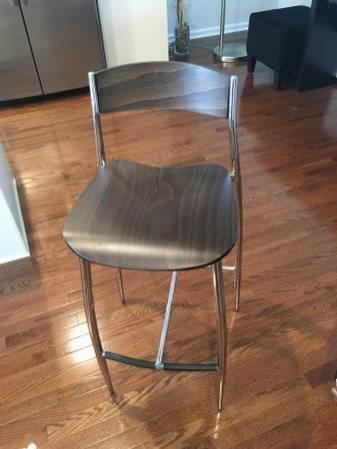 3 Altek Italian-made Baba bar stools from Design Within Reach. Mint