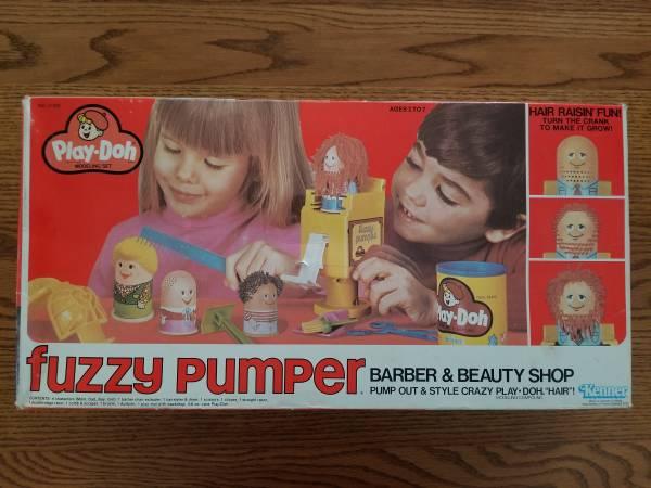 1977 Play-Doh Fuzzy Pumper Barber & Beauty Shop