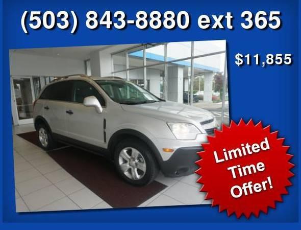 2014 Chevrolet Captiva Sport LS **We Offer Financing To Anyone the Law