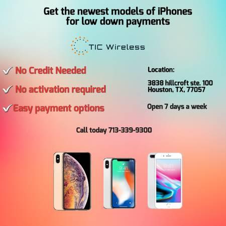 WE FINANCE IPHONE XS/XS MAX, XR, X, 8/8 PLUS NO CREDIT CHECK!