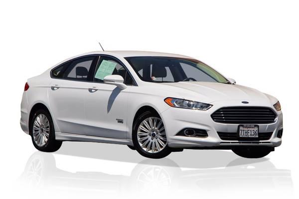 2016 Ford Fusion Energi SE Luxury Oxford White Buy Now!