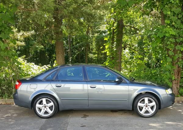 Dolphin Gray 2003 Audi A4 // 5 Speed // Black Leather // Records