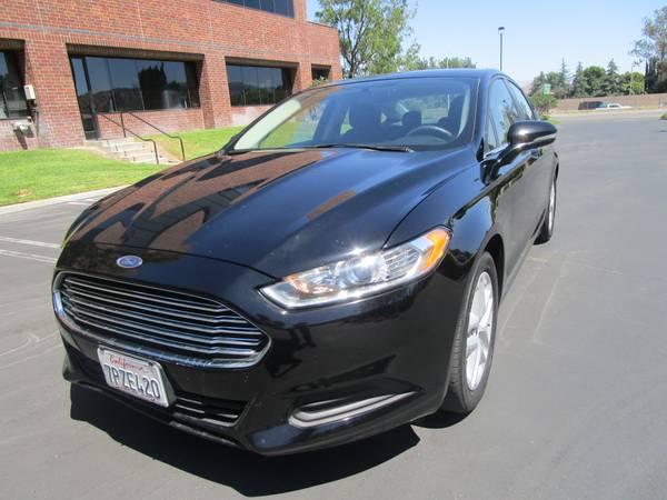 2016 Ford Fusion SE with 59k miles, 1-Owner Clean Carfax, Well Kept
