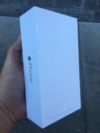 Like New in Box Factory Unlocked iPhone 6 Plus 64GB Space Gray