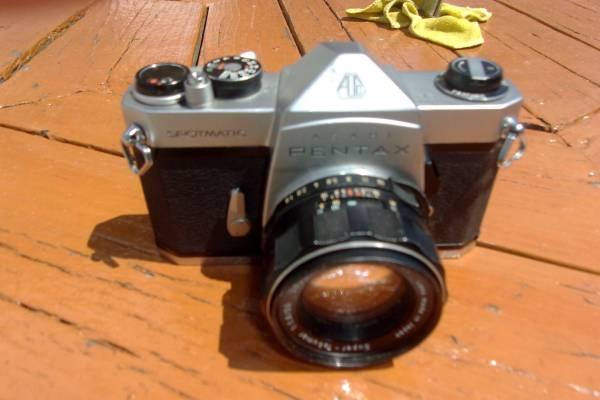 pentax spotmatic film camera
