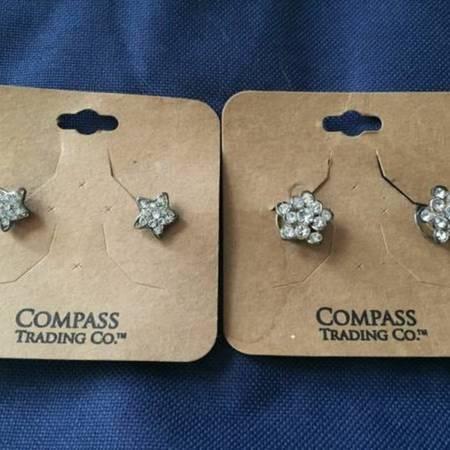 4 wedding hair pins from Compass Trading