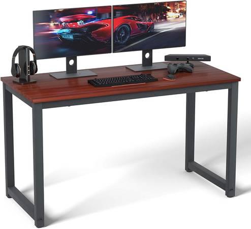 Computer Desk 47